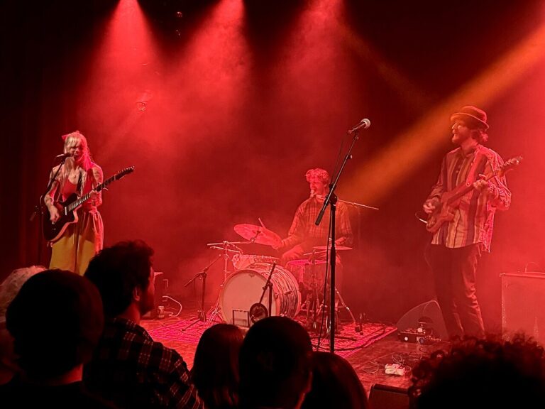 Ede Staal Muziekfestival — muziek in Lauwersoog